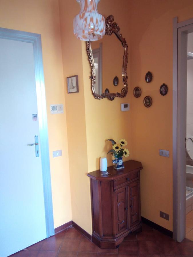 Condominio Ariazzurra S. Bart. San Bartolomeo al Mare Kültér fotó