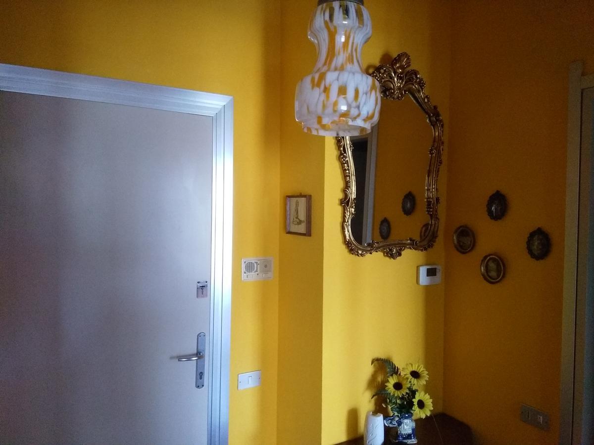 Condominio Ariazzurra S. Bart. San Bartolomeo al Mare Kültér fotó